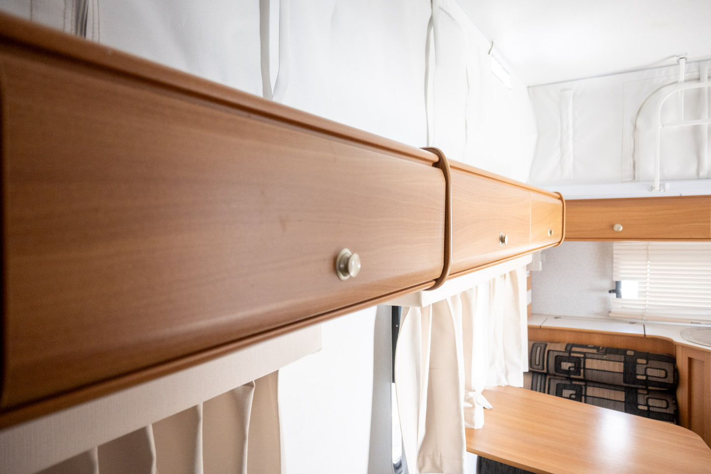 
                  
                    2010 Jayco Starcraft 14"
                  
                